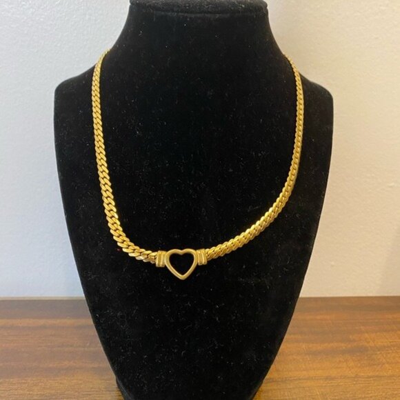 Jewelry - Gold Heart Necklace